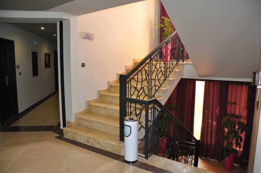 Hotel Inou โอรีร์ ภายนอก รูปภาพ